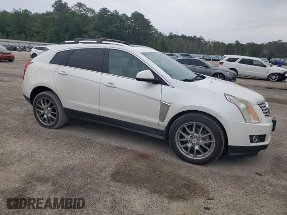 2013 Cadillac SRX Performance Collection with VIN 3GYFNHE33DS602428, listed as a Copart auction lot 55688555 with 143,504 mi miles and Salvage title. Bid and sale history available at DreamBid. Image 4.