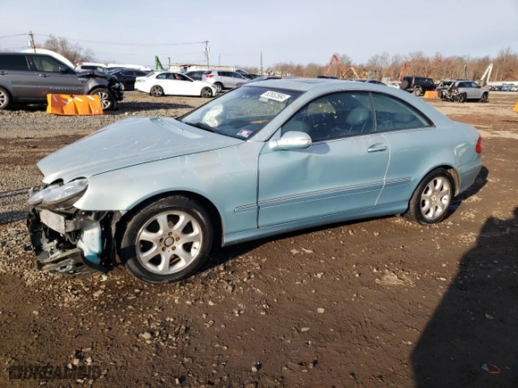 2004 Mercedes-Benz CLK-Class 3.2L with VIN WDBTJ65J34F071175, listed as a Copart auction lot 82652584 with 0 mi miles and Salvage Title. Bid and sale history available at carsss.com. Image 1.