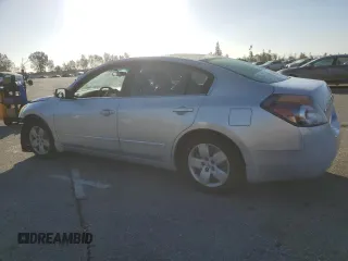 2007 Nissan Altima 2.5 with VIN 1N4AL21E17N418782, listed as a Copart auction lot 49678545 with 159,680 mi miles and Salvage Title. Bid and sale history available at carsss.com. Image 2.
