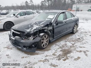 2014 Mercedes-Benz C-Class C 300 Sport with VIN WDDGF8ABXEA964608, listed as a IAAI auction lot 41576484 with NaN miles. Bid and sale history available at carsss.com. Image 17.
