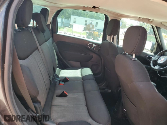 2017 FIAT 500L Pop with VIN ZFBCFAAH4HZ039657, listed as a Copart auction lot 61159735 with 115,001 mi miles and Salvage title. Bid and sale history available at DreamBid. Image 11.