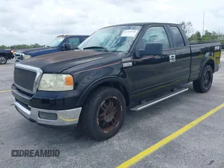2005 Ford F-150 XLT с VIN 1FTPX12555NB69160, выставлен на аукционе IAAI как лот 42769918 с пробегом 191 407 миль миль и . История ставок и продаж доступна на DreamBid. Изображение 2.