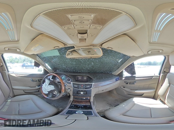 2010 Mercedes-Benz E 350 Luxury с VIN WDDHF5GB8AA170484, выставлен на аукционе Copart как лот 60600095 с пробегом 254 397 миль миль и Списание • Salvage title. История ставок и продаж доступна на DreamBid. Изображение 15.