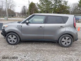 2016 Kia Soul with VIN KNDJN2A26G7309345, listed as a IAAI auction lot 41253208 with 183,659 mi miles. Bid and sale history available at carsss.com. Image 15.