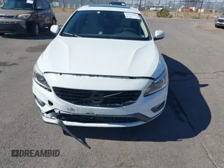2017 Volvo S60 Dynamic with VIN YV126MFL0H2433845, listed as a IAAI auction lot 41522216 with 76,166 mi miles. Bid and sale history available at carsss.com. Image 12.
