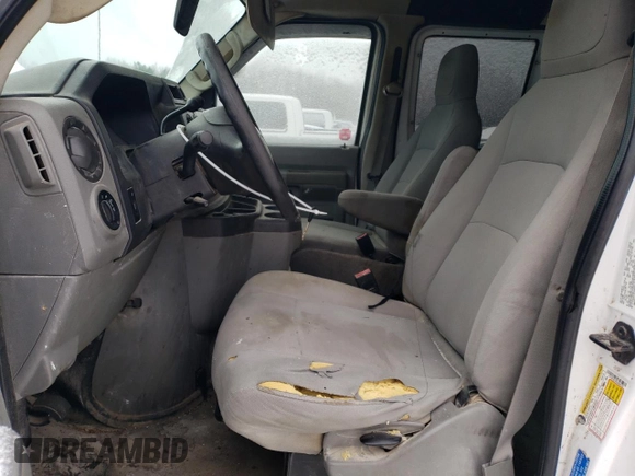 2012 Ford Econoline Cargo Super Duty Commercial z VIN 1FTSS3EL8CDA08478, wystawiony jako Copart lot #86167844 z przebiegiem 199 398 mil mil oraz Czysty tytuł • Clean title. Historia ofert i sprzedaży dostępna na DreamBid. Obrazek 7.