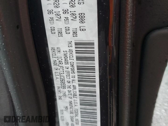 2018 Jeep Grand Cherokee Overland z VIN 1C4RJFCT3JC268599, wystawiony jako Copart lot #85242404 z przebiegiem 58 018 mil mil oraz Szkoda całkowita • Salvage title. Historia ofert i sprzedaży dostępna na DreamBid. Obrazek 13.