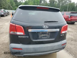2011 Kia Sorento EX z VIN 5XYKU4A28BG025617, wystawiony jako Copart lot #54141405 z przebiegiem 151 066 mil mil oraz Szkoda całkowita • Salvage title. Historia ofert i sprzedaży dostępna na DreamBid. Obrazek 6.