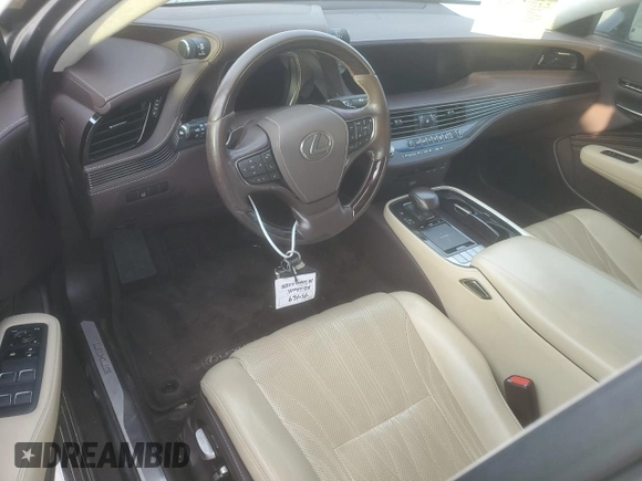 2018 Lexus LS 500 with VIN JTHB51FF3J5003831, listed as a Copart auction lot 44027965 with 74,113 mi miles and Salvage title. Bid and sale history available at DreamBid. Image 8.