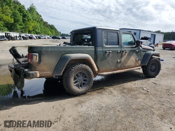 2024 Jeep Gladiator Sport S z VIN 1C6HJTAG5RL105858, wystawiony jako Copart lot #53345125 z przebiegiem 17 117 mil mil oraz Szkoda całkowita • Salvage title. Historia ofert i sprzedaży dostępna na DreamBid. Obrazek 3.