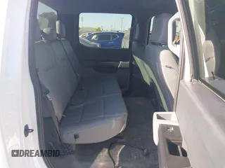 2022 Ford F-150 XL z VIN 1FTFW1E57NFA18485, wystawiony jako IAAI lot #42546098 z przebiegiem 42 449 mil mil oraz . Historia ofert i sprzedaży dostępna na DreamBid. Obrazek 7.
