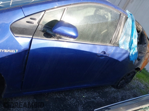 2016 Toyota Prius Four with VIN JTDKARFU6G3521298, listed as a IAAI auction lot 41113965 with 1 mi miles. Bid and sale history available at carsss.com. Image 14.