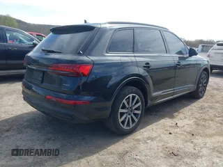 2023 Audi Q7 Premium Plus with VIN WA1LCBF77PD031019, listed as a IAAI auction lot 41900085 with 29,277 mi miles and . Bid and sale history available at DreamBid. Image 4.