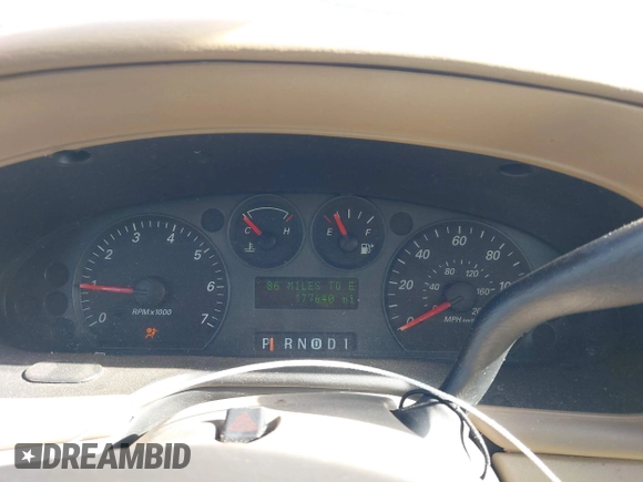 2006 Ford Taurus SE with VIN 1FAFP53U06A134825, listed as a IAAI auction lot 41540700 with 177,640 mi miles. Bid and sale history available at carsss.com. Image 7.