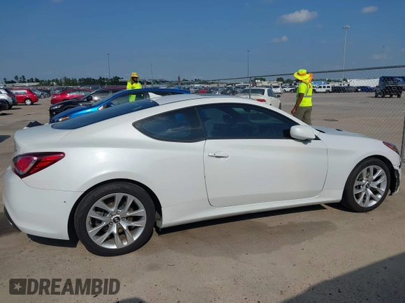 2013 Hyundai Genesis Coupe Premium with VIN KMHHT6KD8DU105294, listed as a IAAI auction lot 42408028 with 148,365 mi miles and . Bid and sale history available at DreamBid. Image 13.