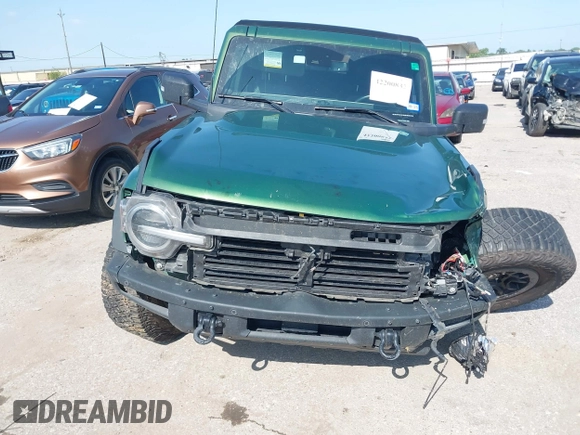 2023 Ford Bronco с VIN 1FMEE5DP0PLB60332, выставлен на аукционе IAAI как лот 42200832 с пробегом 54 921 миль миль и . История ставок и продаж доступна на DreamBid. Изображение 13.