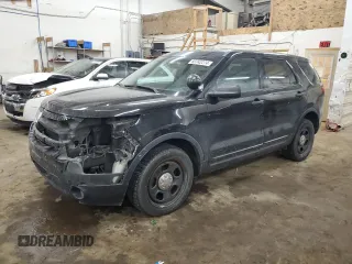 2014 Ford Utility Police Interceptor with VIN 1FM5K8AR7EGA33387, listed as a Copart auction lot 83742274 with 204,140 mi miles and Salvage Title. Bid and sale history available at carsss.com. Image 1.