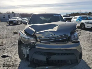 2019 Kia Soul with VIN KNDJN2A28K7643837, listed as a Copart auction lot 84820324 with 53,152 mi miles and Salvage Title. Bid and sale history available at carsss.com. Image 5.