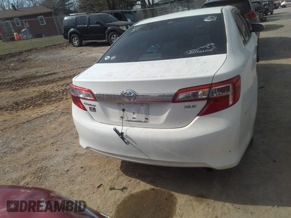 2014 Toyota Camry L with VIN 4T4BF1FK0ER340899, listed as a IAAI auction lot 41750760 with 179,934 mi miles. Bid and sale history available at carsss.com. Image 17.