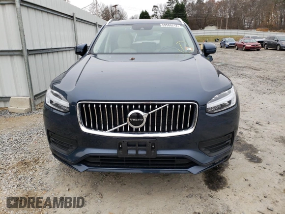 2020 Volvo XC90 Momentum with VIN YV4102PK6L1604039, listed as a Copart auction lot 69500212 with 24,914 mi miles. Bid and sale history available at carsss.com. Image 5.