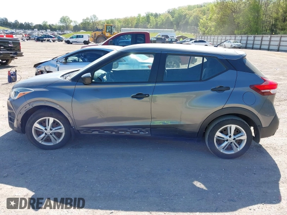 2020 Nissan Kicks S with VIN 3N1CP5BV0LL539341, listed as a IAAI auction lot 42033782 with 106,481 mi miles and . Bid and sale history available at carsss.com. Image 14.