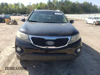 2011 Kia Sorento EX with VIN 5XYKU3A11BG119498, listed as a Copart auction lot 53021245 with 144,844 mi miles and Salvage Title. Bid and sale history available at carsss.com. Image 5.