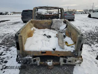 2024 Jeep Gladiator Sport z VIN 1C6HJTAG5RL133756, wystawiony jako Copart lot #83205524 z przebiegiem Nie podano mil oraz Nie do naprawy • Non repairable. Historia ofert i sprzedaży dostępna na DreamBid. Obrazek 6.