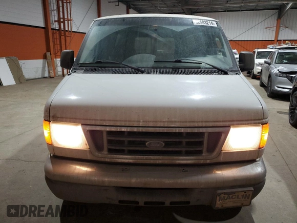 2007 Ford Econoline Passenger XL z VIN 1FBSS31L47DA97014, wystawiony jako Copart lot #82583214 z przebiegiem 227 766 mil mil oraz Czysty tytuł • Clean title. Historia ofert i sprzedaży dostępna na DreamBid. Obrazek 5.