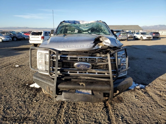 2023 Ford Super Duty F-350 SRW XL with VIN 1FT8W3BT6PEC38457, listed as a Copart auction lot 81884204 with NaN miles and Salvage Title. Bid and sale history available at carsss.com. Image 5.