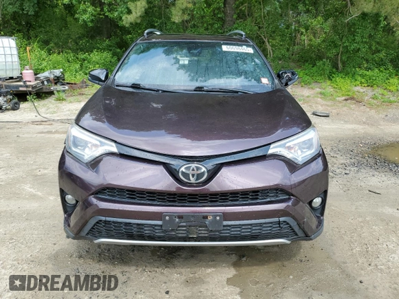 2017 Toyota RAV4 SE z VIN 2T3JFREV1HW693423, wystawiony jako Copart lot #60698465 z przebiegiem 132 508 mil mil oraz Czysty tytuł • Clean title. Historia ofert i sprzedaży dostępna na DreamBid. Obrazek 5.