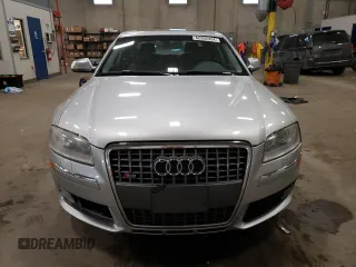 2008 Audi S8 z VIN WAUPN94E48N014604, wystawiony jako Copart lot #82362434 z przebiegiem 202 532 mil mil oraz Szkoda całkowita • Salvage title. Historia ofert i sprzedaży dostępna na DreamBid. Obrazek 5.