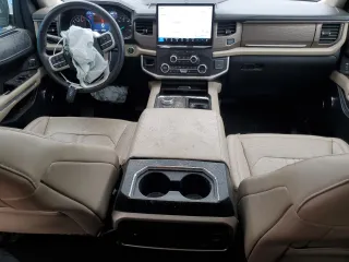 2022 Ford Expedition Limited z VIN 1FMJU2AT0NEA31719, wystawiony jako Copart lot #53566575 z przebiegiem 41 753 mil mil oraz Szkody całkowita. Historia ofert i sprzedaży dostępna na DreamBid. Obrazek 8.