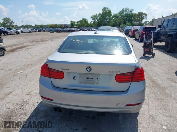 2014 BMW 3 Series 328i xDrive with VIN WBA3B5C52EP540568, listed as a IAAI auction lot 42646651 with 279,879 mi miles and . Bid and sale history available at DreamBid. Image 16.