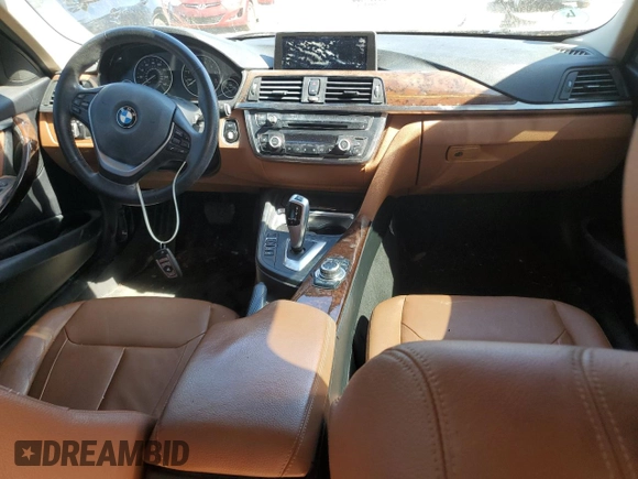 2012 BMW 3 Series 335i z VIN WBA3A9C5XCF270499, wystawiony jako Copart lot #73593204 z przebiegiem 121 602 mil mil oraz Szkoda całkowita • Salvage title. Historia ofert i sprzedaży dostępna na DreamBid. Obrazek 8.