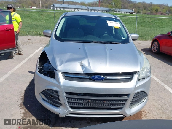 2016 Ford Escape SE with VIN 1FMCU9G98GUA10333, listed as a IAAI auction lot 42021490 with 128,973 mi miles. Bid and sale history available at carsss.com. Image 13.