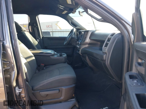2022 Ram 2500 Tradesman with VIN 3C6UR5CL6NG224328, listed as a IAAI auction lot 41724469 with 90,128 mi miles. Bid and sale history available at carsss.com. Image 5.