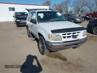 1997 Ford Explorer z VIN 1FMCU24X5VUD16929, wystawiony jako IAAI lot #41984837 z przebiegiem 94 333 mil mil oraz . Historia ofert i sprzedaży dostępna na DreamBid. Obrazek 1.