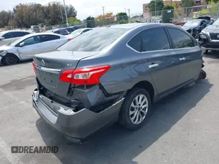 2018 Nissan Sentra SV z VIN 3N1AB7AP9JL643361, wystawiony jako IAAI lot #42082745 z przebiegiem 116 033 mil mil oraz . Historia ofert i sprzedaży dostępna na DreamBid. Obrazek 4.