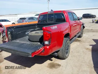 2022 Toyota Tacoma SR with VIN 3TYAX5GNXNT042988, listed as a IAAI auction lot 41879152 with 30,383 mi miles and . Bid and sale history available at DreamBid. Image 4.