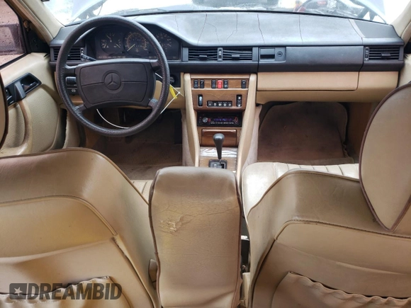 1987 Mercedes-Benz 300 with VIN WDBEB33D0HA432026, listed as a Copart auction lot 48766665 with 161,099 mi miles and Clean Title. Bid and sale history available at DreamBid. Image 8.