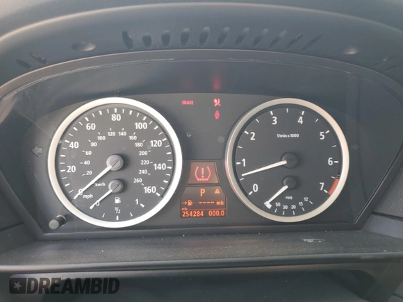 2005 BMW 5 Series 530i with VIN WBANA735X5CR57418, listed as a Copart auction lot 71579784 with 254,284 mi miles and Salvage Title. Bid and sale history available at DreamBid. Image 9.