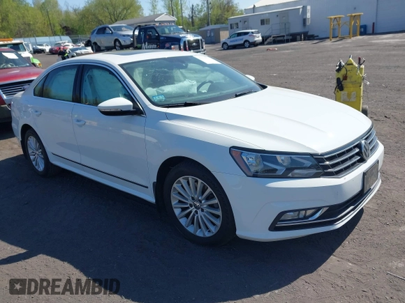 2016 Volkswagen Passat SE z VIN 1VWBT7A38GC016180, wystawiony jako IAAI lot #42132777 z przebiegiem 101 461 mil mil oraz . Historia ofert i sprzedaży dostępna na DreamBid. Obrazek 1.