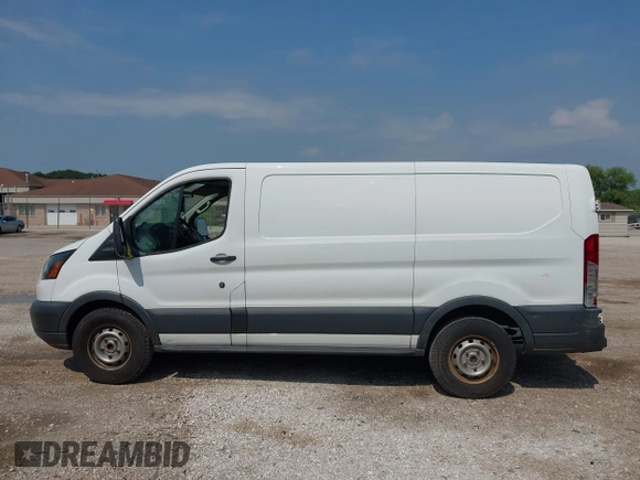 2015 Ford Transit Cargo z VIN 1FTNE1ZM4FKB15801, wystawiony jako IAAI lot #42674219 z przebiegiem 228 634 mil mil oraz . Historia ofert i sprzedaży dostępna na DreamBid. Obrazek 14.