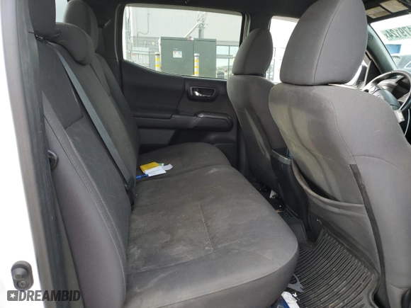 2019 Toyota Tacoma 4WD SR with VIN 3TMCZ5AN3KM207007, listed as a Copart auction lot 81179124 with 0 mi miles and Salvage Title. Bid and sale history available at carsss.com. Image 10.