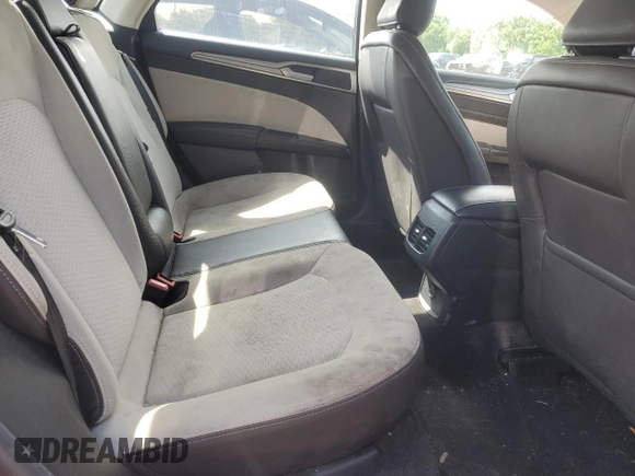 2020 Ford Fusion SE z VIN 3FA6P0HD3LR122424, wystawiony jako Copart lot #58169185 z przebiegiem 110 882 mil mil oraz Szkoda całkowita • Salvage title. Historia ofert i sprzedaży dostępna na DreamBid. Obrazek 11.