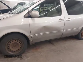 2001 Toyota Sienna LE z VIN 4T3ZF13C31U324428, wystawiony jako IAAI lot #42238030 z przebiegiem 209 762 mil mil oraz . Historia ofert i sprzedaży dostępna na DreamBid. Obrazek 6.