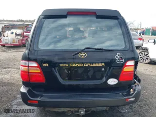 1998 Toyota Land Cruiser with VIN JT3HT05J2W0017214, listed as a IAAI auction lot 41716028 with 214,047 mi miles. Bid and sale history available at carsss.com. Image 17.