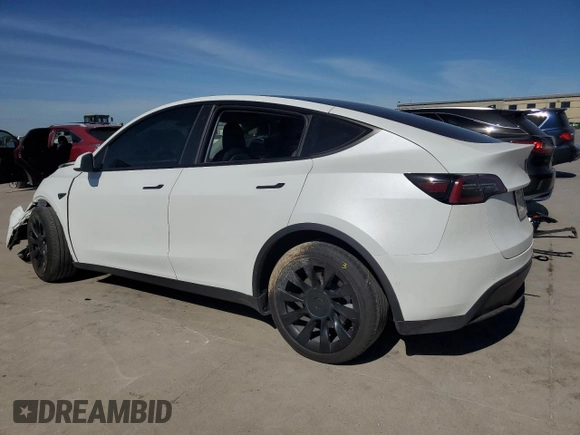 2022 Tesla Model Y Long Range with VIN 7SAYGAEE6NF506405, listed as a Copart auction lot 50392655 with 36,866 mi miles and Salvage Title. Bid and sale history available at DreamBid. Image 2.