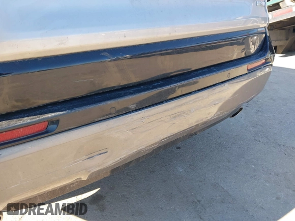 2021 Toyota RAV4 Hybrid XSE with VIN 4T3E6RFV7MU033736, listed as a IAAI auction lot 41640884 with 35,563 mi miles and . Bid and sale history available at DreamBid. Image 17.