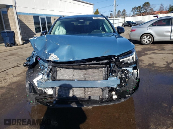 2024 Volvo XC40 Core Bright Theme with VIN YV4L12UK3R2208017, listed as a Copart auction lot 46664115 with 10,937 mi miles and Salvage title. Bid and sale history available at DreamBid. Image 5.